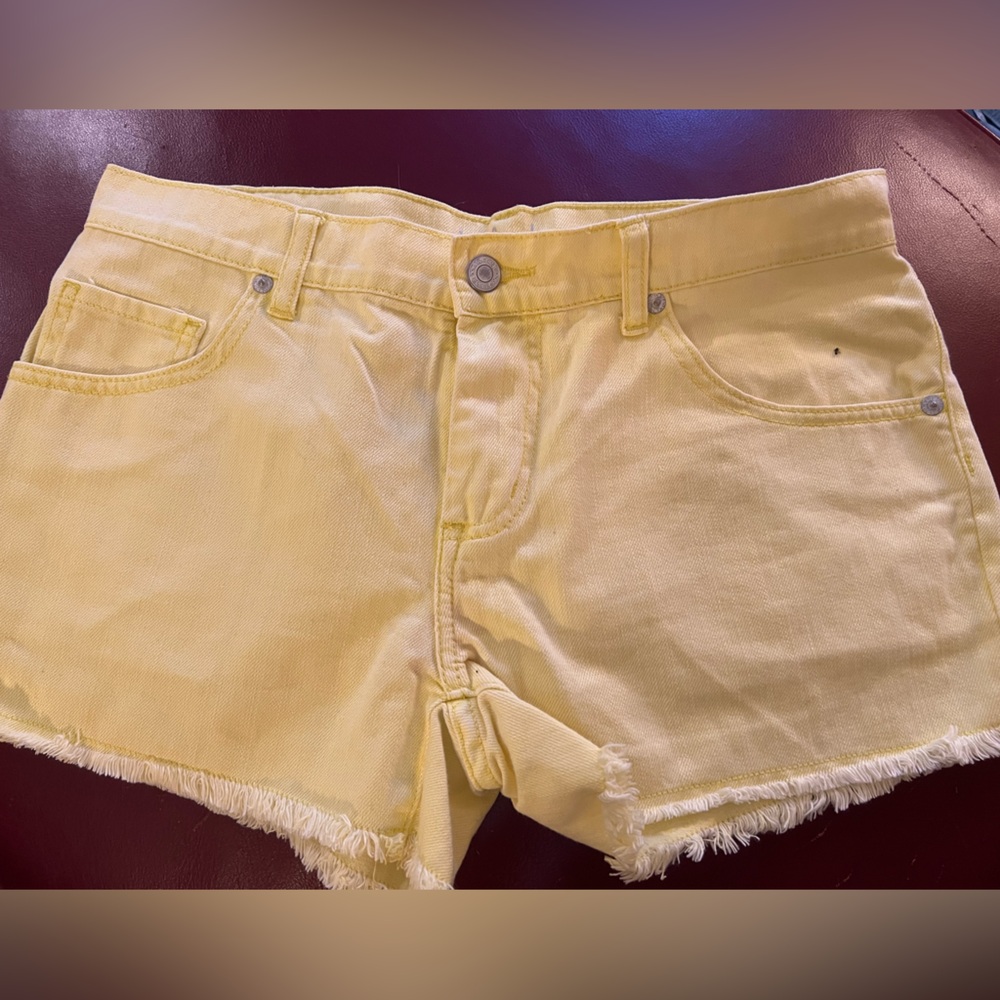 LONDONJEAN Sunny Yellow Jean Shorts